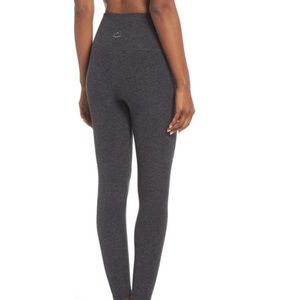 SOLD!! NWOT beyond yoga space dye leggings